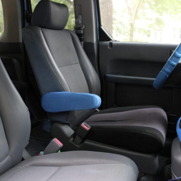 197C0B6D-A2AB-47D6-89F0-4D2A9196E7FC_1_201_a Armrest Cover